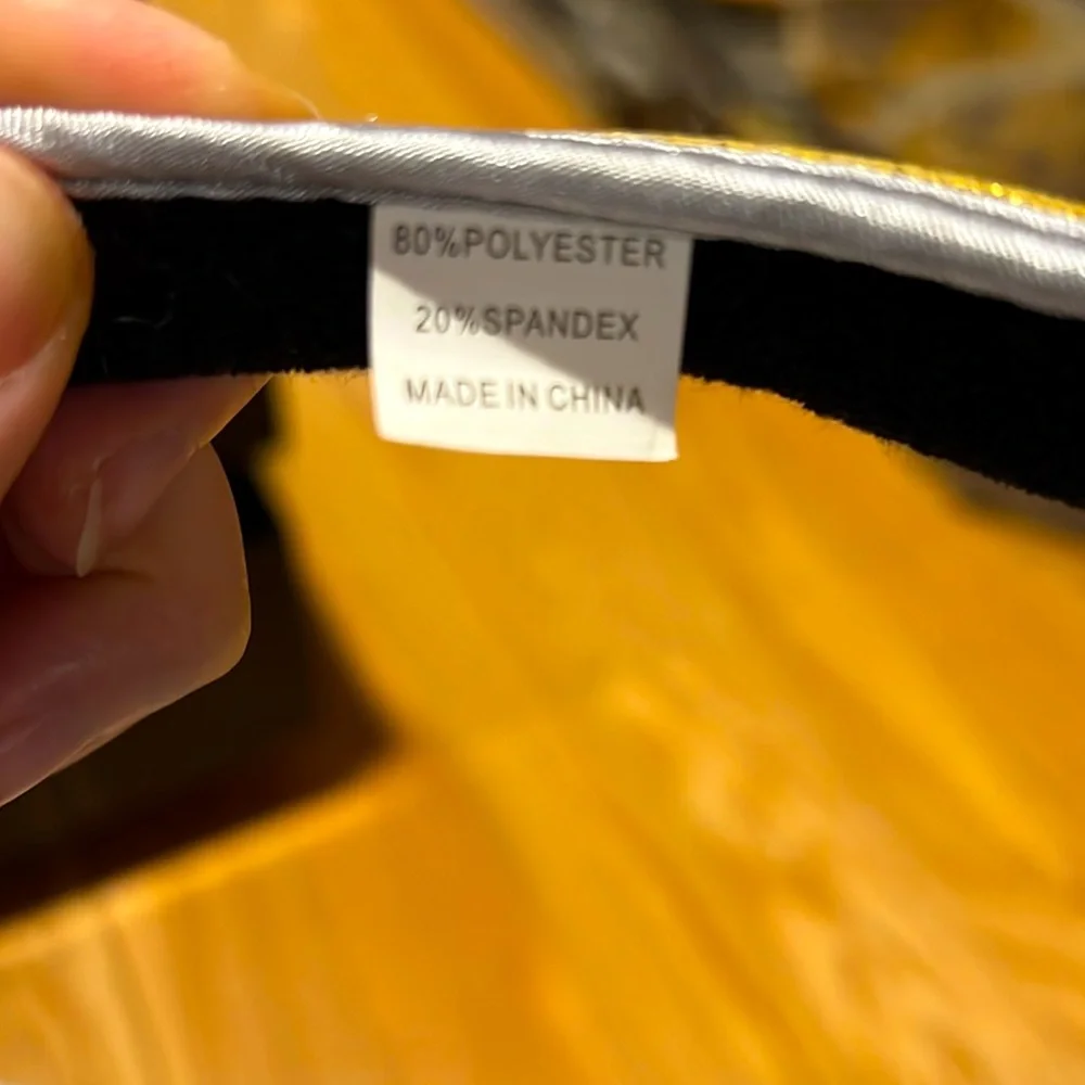 Gloveit. Gold Visor with Rhinestones. Never Used